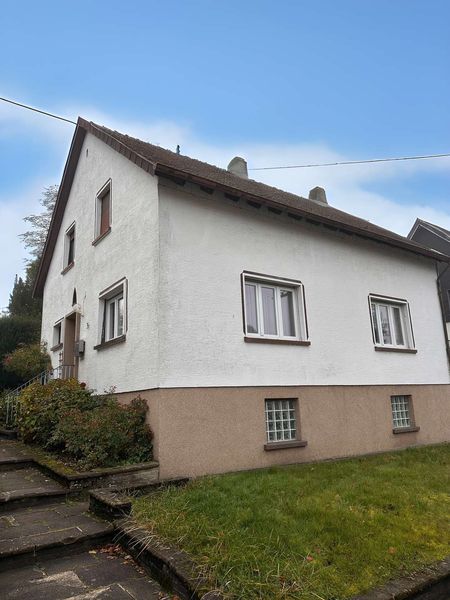 Gemütliches Einfamilienhaus in Welschbach sucht neuen Eigentümer!